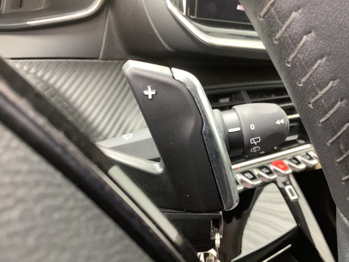 Peugeot 208 Nouvelle Hybrid 100 e-DCS6 Allure