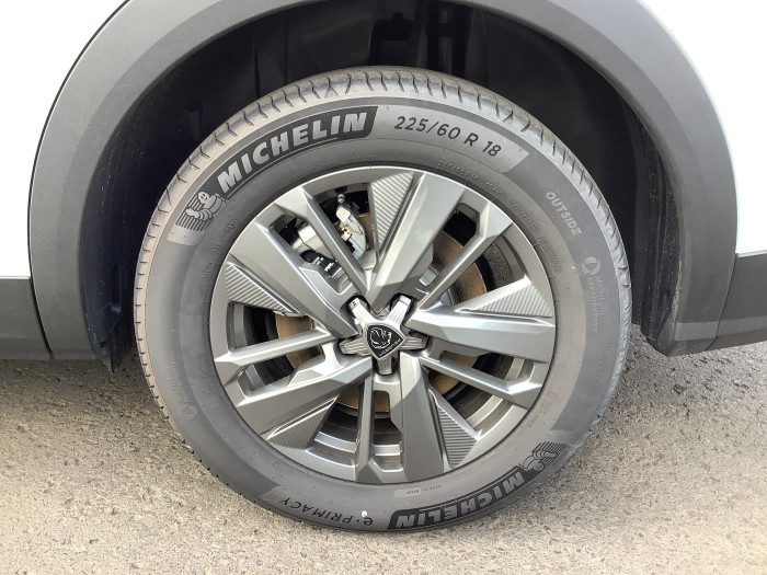 Peugeot 5008 Nouveau Hybrid 145 ch e-DCS6 Allure