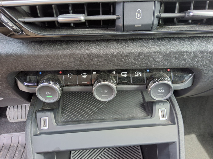 Citroën C4 X PureTech 130 S&S EAT8 Plus