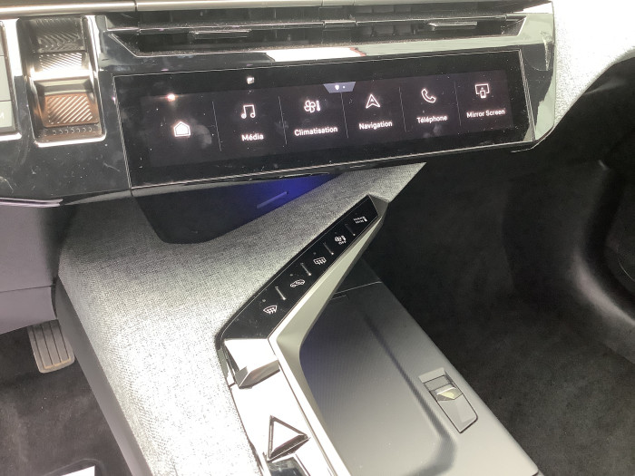 Peugeot 3008 Nouveau Hybrid 145 e-DCS6 Allure