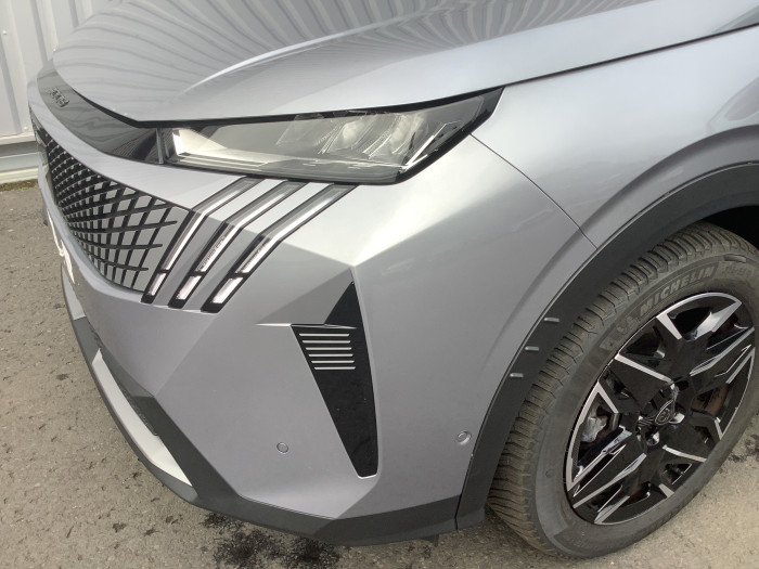 Peugeot 3008 Nouveau Hybrid 145 e-DCS6 Allure