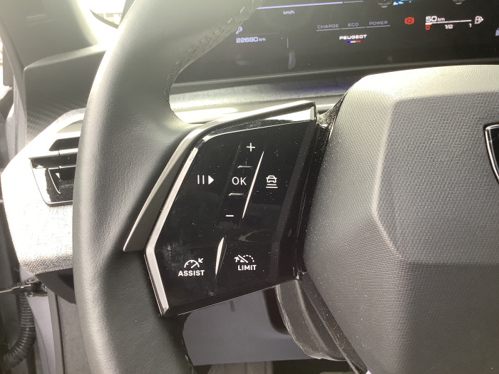 Peugeot 3008 Nouveau Hybrid 145 e-DCS6 Allure