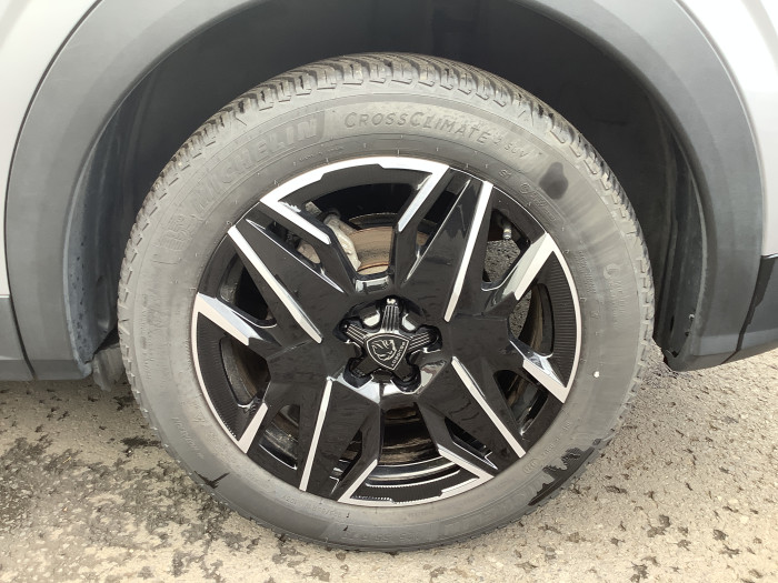 Peugeot 3008 Nouveau Hybrid 145 e-DCS6 Allure