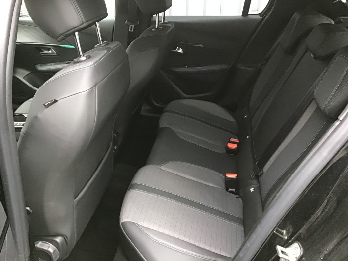 Peugeot 208 PureTech 100 S&S BVM6 Allure