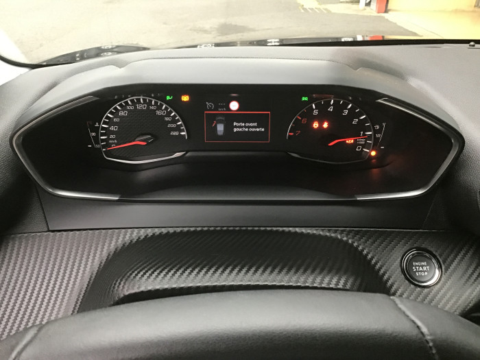 Peugeot 208 PureTech 100 S&S BVM6 Allure
