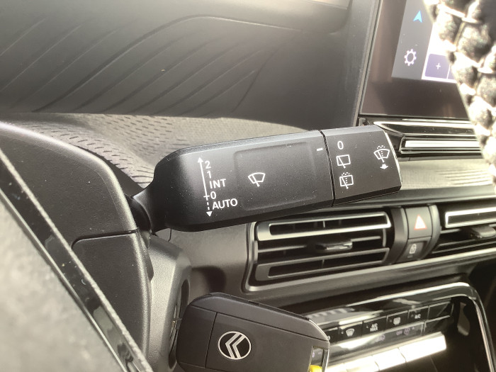 Citroën C3 Nouvelle Turbo 100 ch BVM6 Max