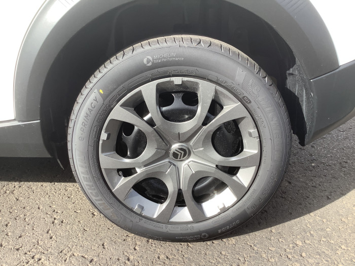 Citroën C3 Nouvelle Turbo 100 ch BVM6 Max