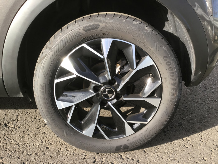 DS DS 3 Nouveau PureTech 130 EAT8 Rivoli