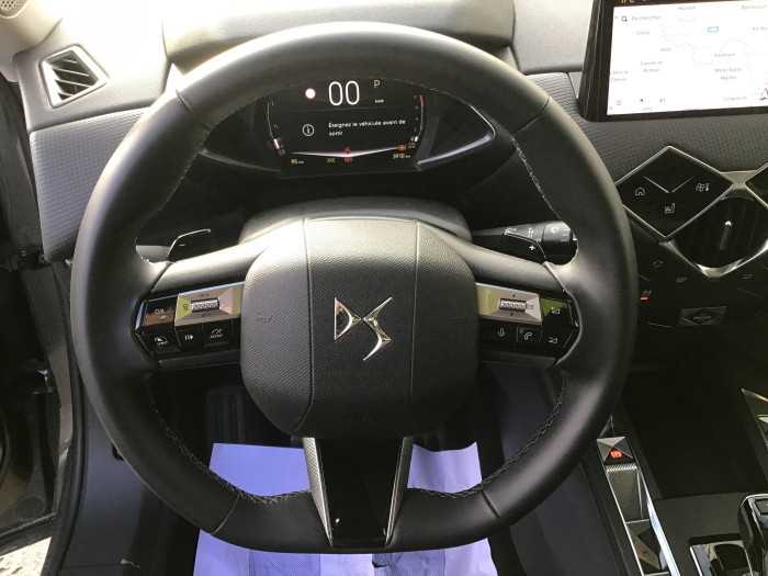 DS DS 3 Nouveau PureTech 130 EAT8 Rivoli