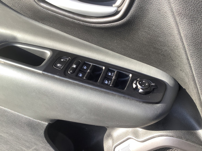 Jeep RENEGADE Nouveau 1.5 Turbo T4 130 ch BVR7 e-Hybrid Altitude