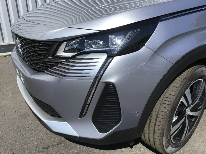 Peugeot 3008 Puretech 130ch S&S EAT8 GT