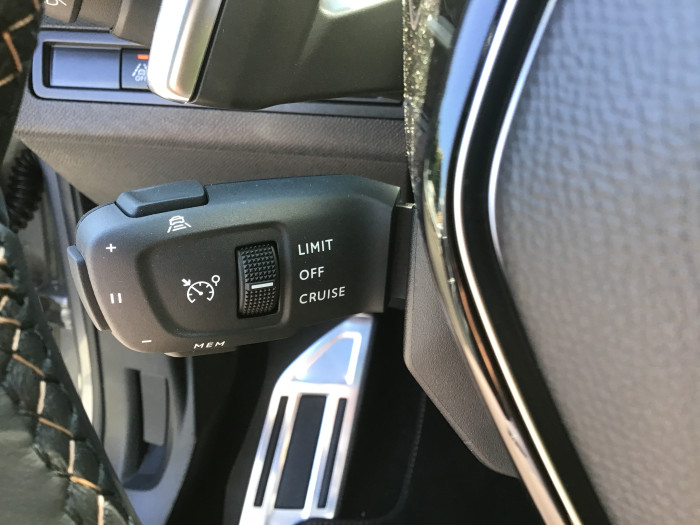 Peugeot 3008 Puretech 130ch S&S EAT8 GT