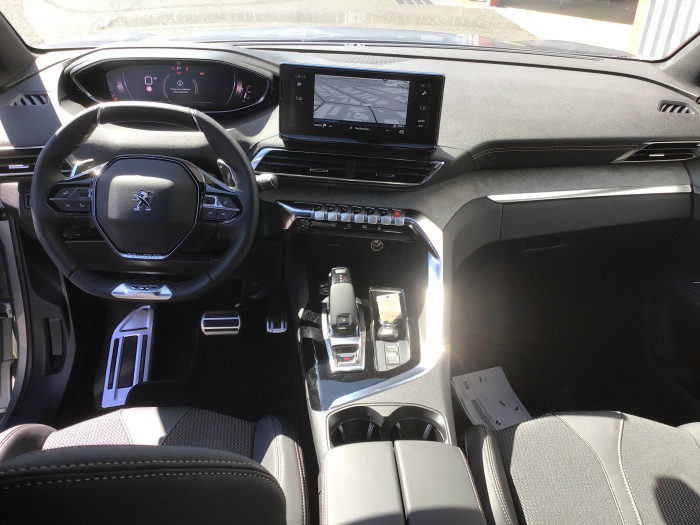 Peugeot 3008 Puretech 130ch S&S EAT8 GT