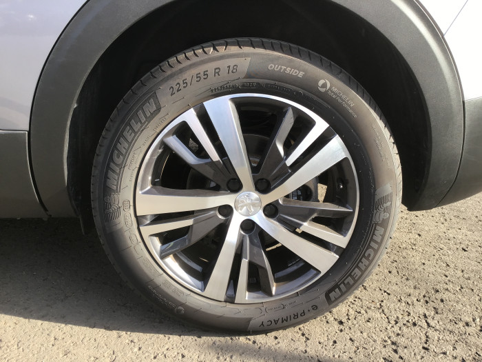 Peugeot 5008 BlueHDi 130ch S&S EAT8 Allure Pack