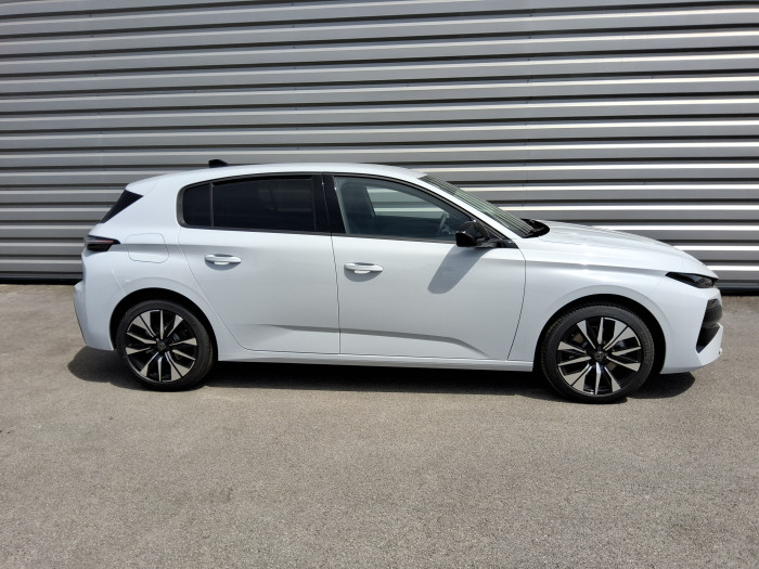 Peugeot 308 DIESEL Nouvelle BlueHDi 130ch S&S EAT8 Allure