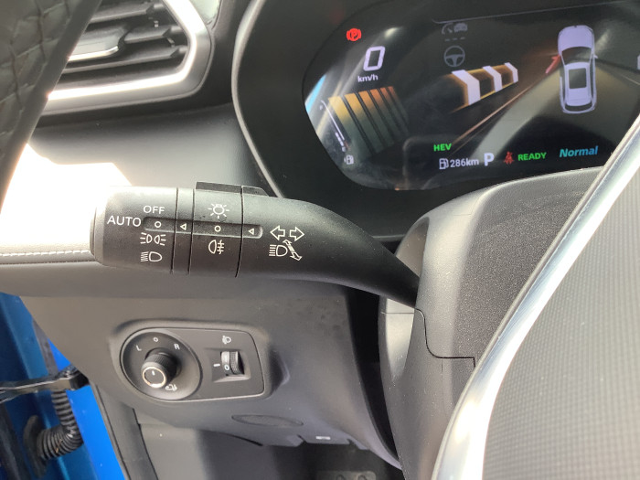 MG ZS Nouveau 1.5 L Hybrid+ 197 ch Luxury