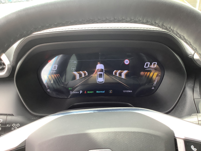 MG ZS Nouveau 1.5 L Hybrid+ 197 ch Luxury