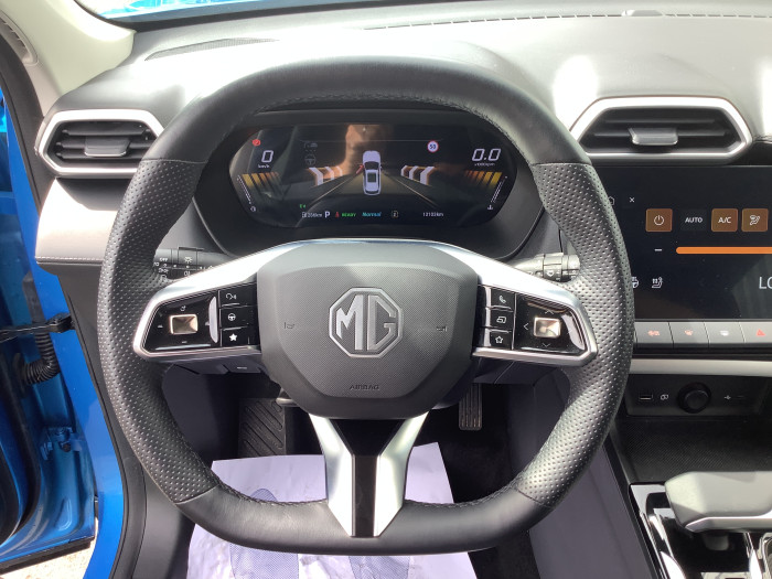 MG ZS Nouveau 1.5 L Hybrid+ 197 ch Luxury