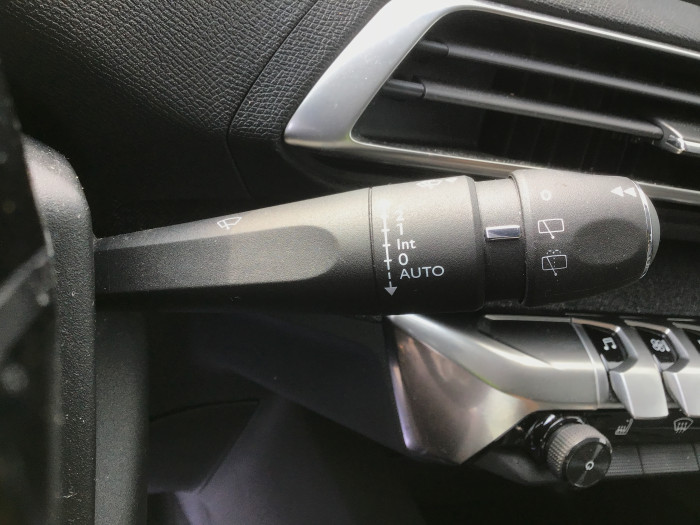 Peugeot 3008 BlueHDi 130ch S&S BVM6 Allure
