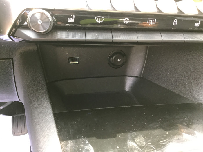 Peugeot 3008 BlueHDi 130ch S&S BVM6 Allure