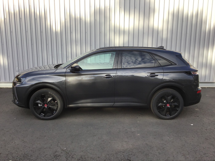 DS DS 7 Nouveau BlueHDi 130 EAT8 Performance Line