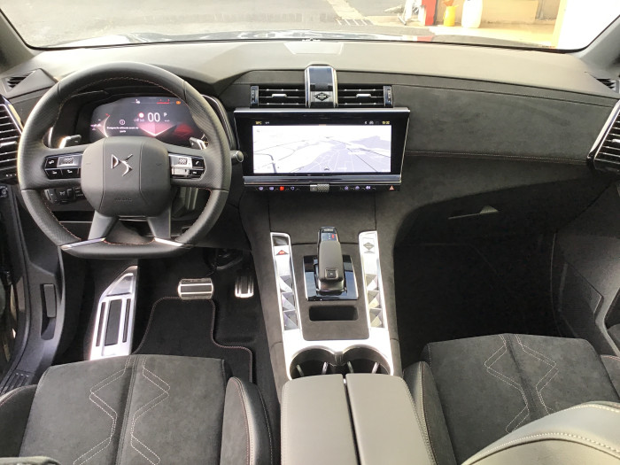 DS DS 7 Nouveau BlueHDi 130 EAT8 Performance Line