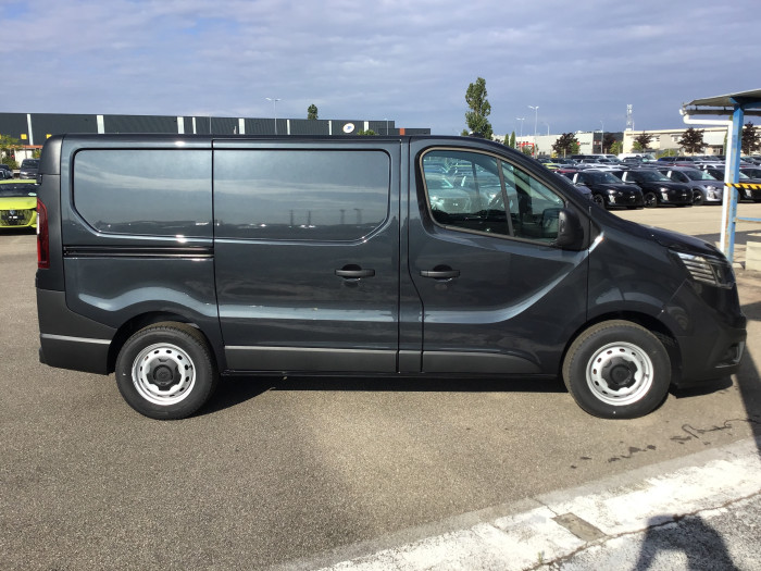 Renault TRAFIC FOURGON Nouveau FGN L1H1 3T BLUE DCI 150 GSR2 ADVANCE