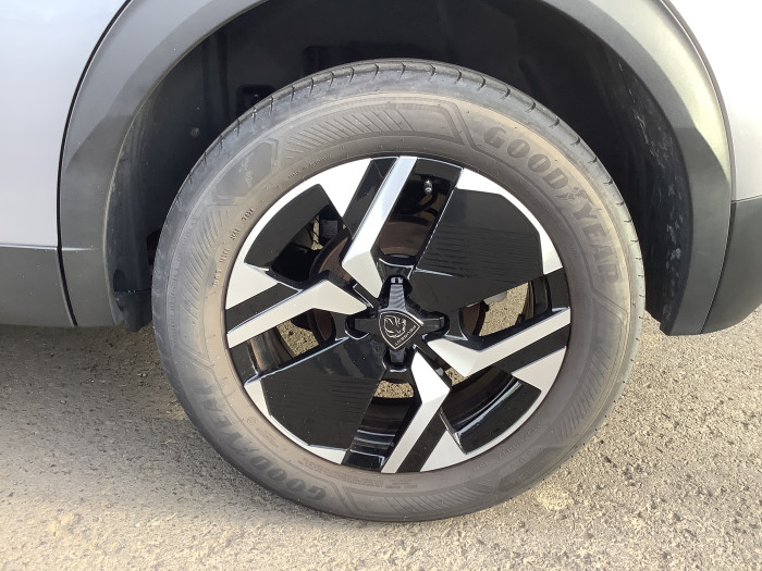 Peugeot 2008 Nouveau 100 S&S BVM6 Allure