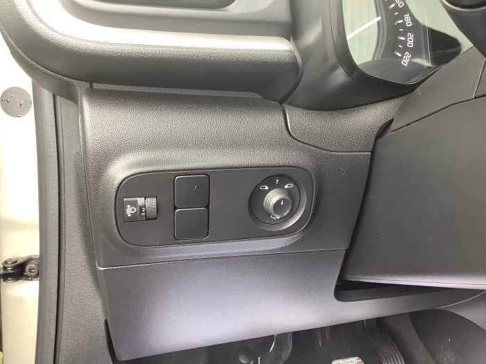Citroën C3 PureTech 83 ch BVM5 Plus
