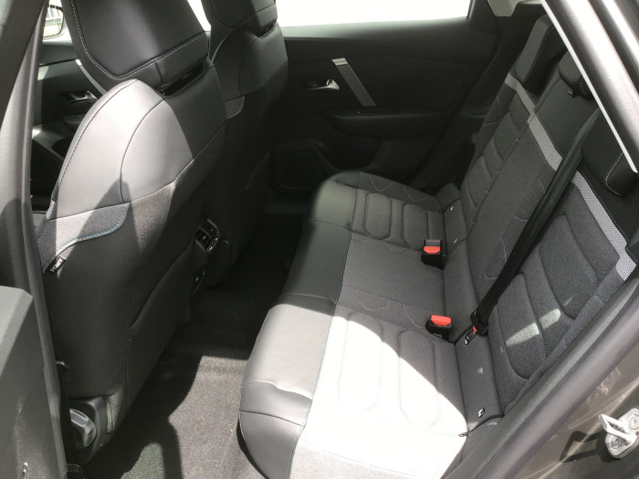 Citroën C4 BlueHDi 130 EAT8 Plus