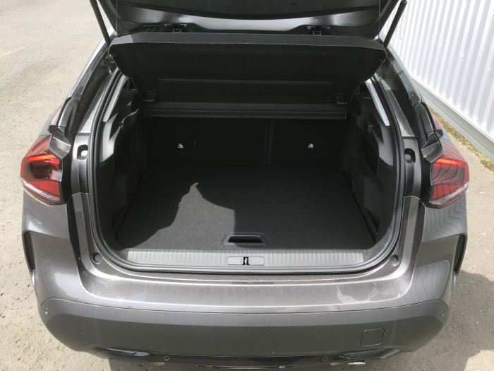 Citroën C4 BlueHDi 130 EAT8 Plus