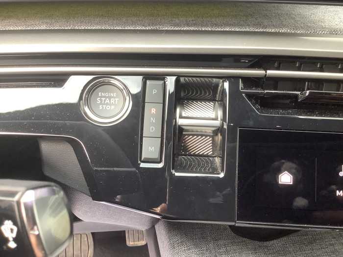 Peugeot 3008 Nouveau Hybrid 145 e-DCS6 Allure