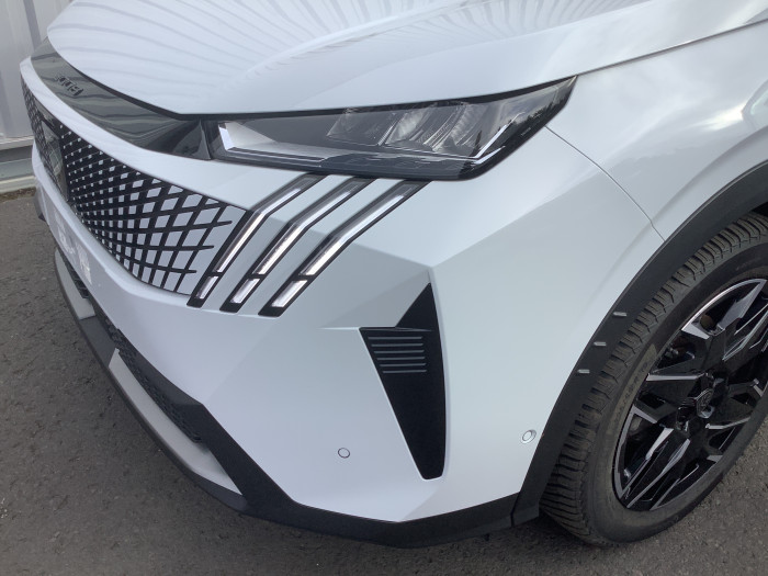 Peugeot 3008 Nouveau Hybrid 145 e-DCS6 Allure