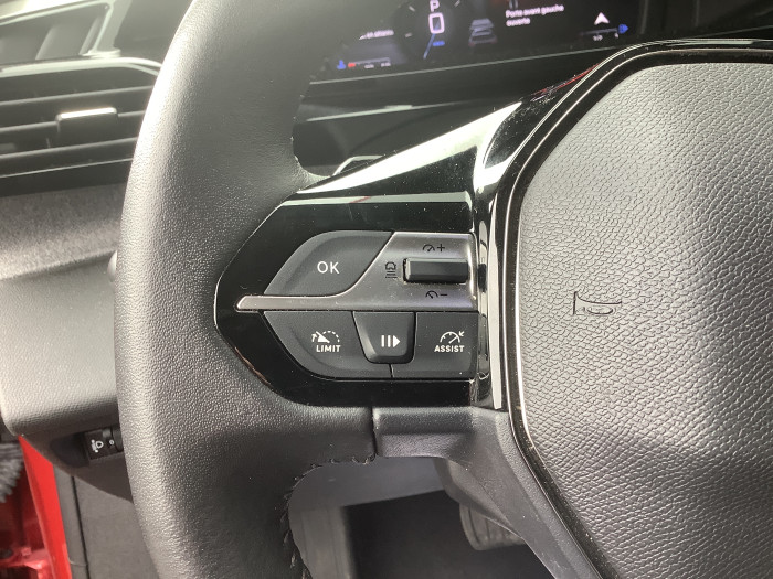 Peugeot 308 SW BlueHDi 130ch S&S EAT8 Allure