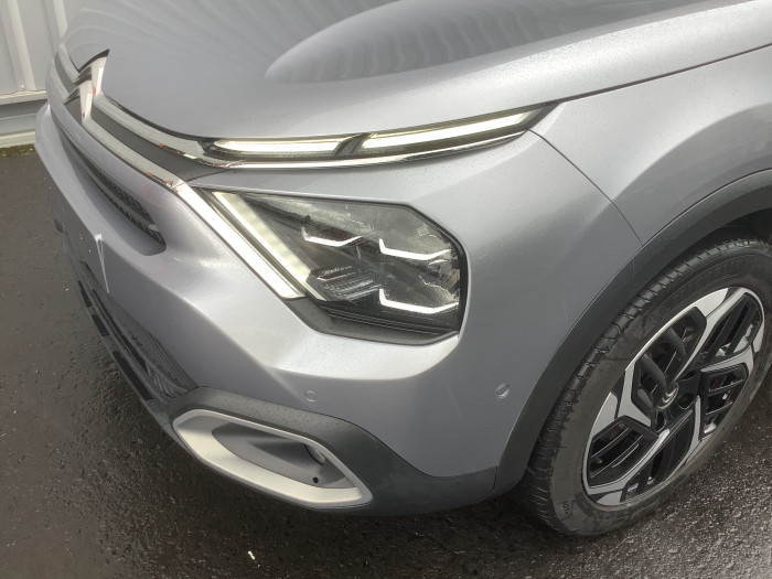 Citroën C4 PureTech 130 S&S EAT8 Shine