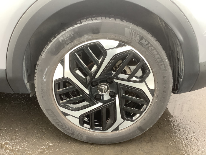 Citroën C4 PureTech 130 S&S EAT8 Shine