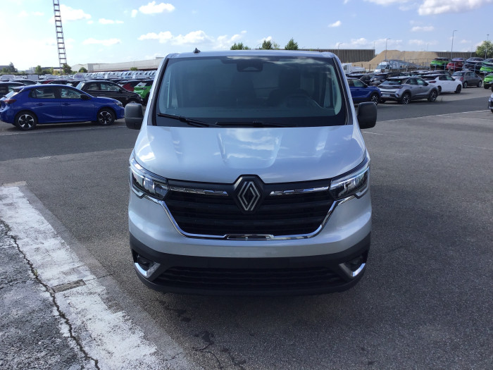 Renault TRAFIC FOURGON Nouveau FGN L1H1 3T BLUE DCI 150 GSR2 ADVANCE