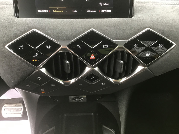DS DS 3 CROSSBACK DS3 Crossback PureTech 155 EAT8 Performance Line