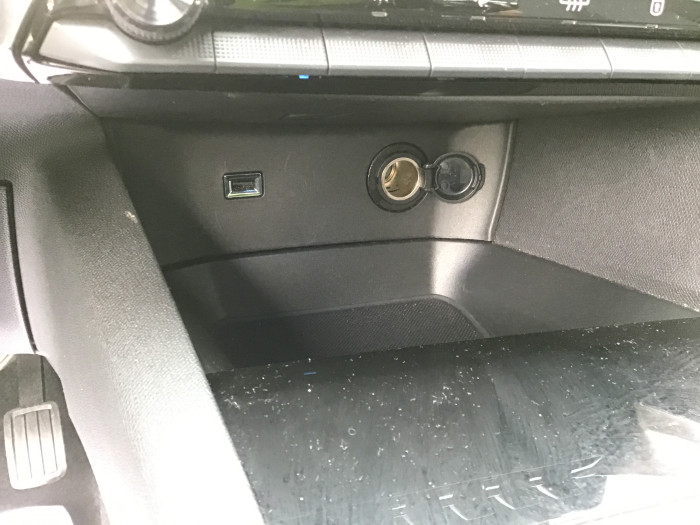 Peugeot 3008 Puretech 130ch S&S BVM6 Allure Pack