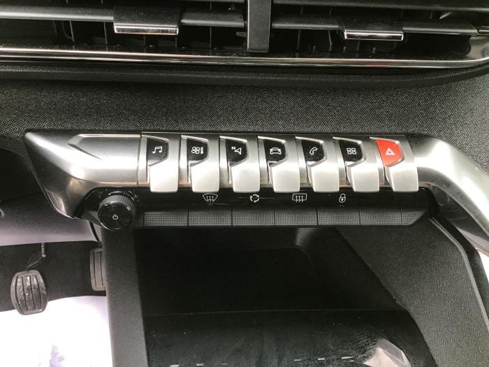 Peugeot 3008 Puretech 130ch S&S BVM6 Allure Pack