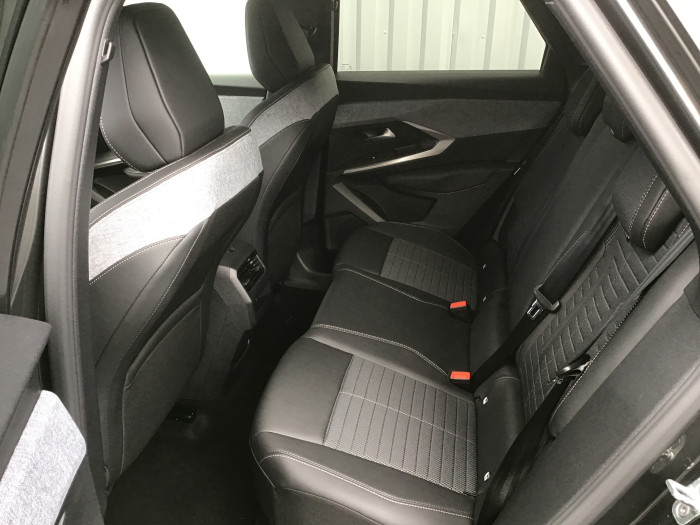 Peugeot 3008 Nouveau Hybrid 145 e-DCS6 Allure