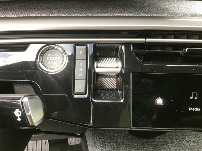 Peugeot 3008 Nouveau Hybrid 145 e-DCS6 Allure