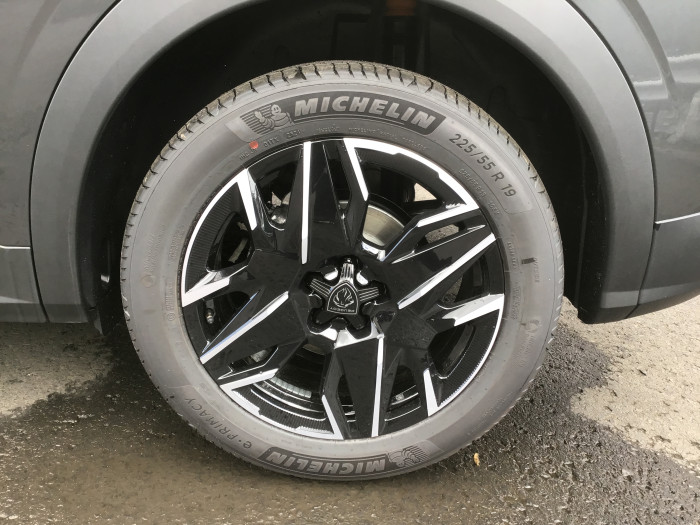 Peugeot 3008 Nouveau Hybrid 145 e-DCS6 Allure