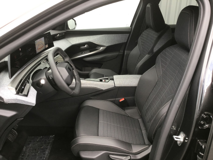 Peugeot 3008 Nouveau Hybrid 145 e-DCS6 Allure