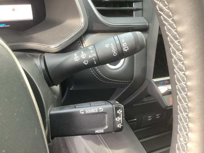 Renault SYMBIOZ Nouveau E-Tech full hybrid 145 Iconic