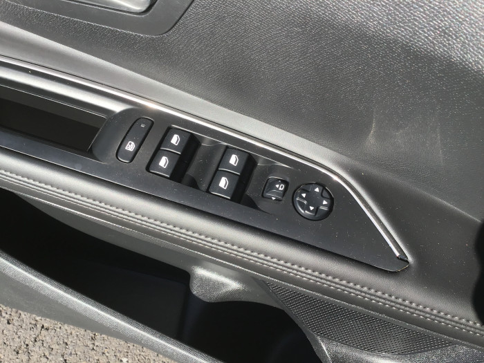Peugeot 5008 BlueHDi 130ch S&S BVM6 Allure