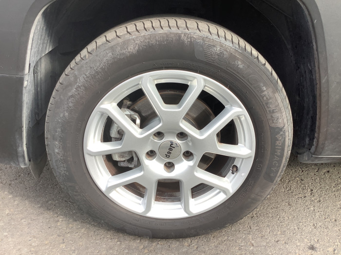Jeep RENEGADE Nouveau 1.5 Turbo T4 130 ch BVR7 e-Hybrid Altitude