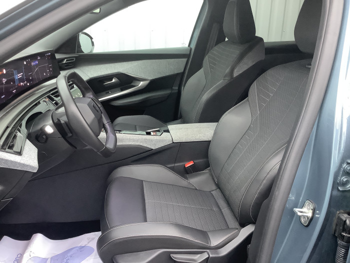 Peugeot 3008 Nouveau Hybrid 136 e-DCS6 Allure
