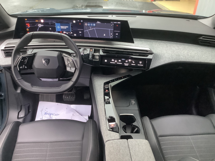 Peugeot 3008 Nouveau Hybrid 136 e-DCS6 Allure