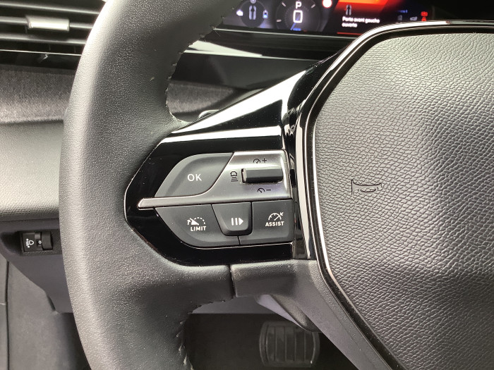 Peugeot 308 Hybrid 136 e-DCS6 Allure